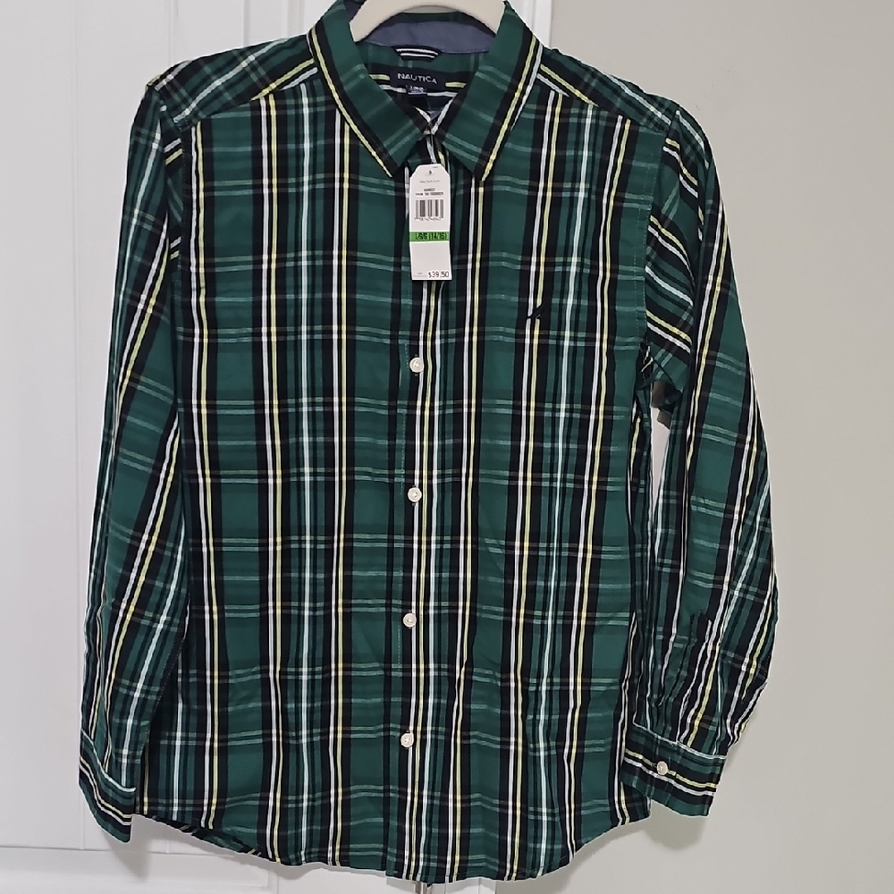 Nautica BOY Green and Black Plaid Long-Sleeve Button-Down Shirt